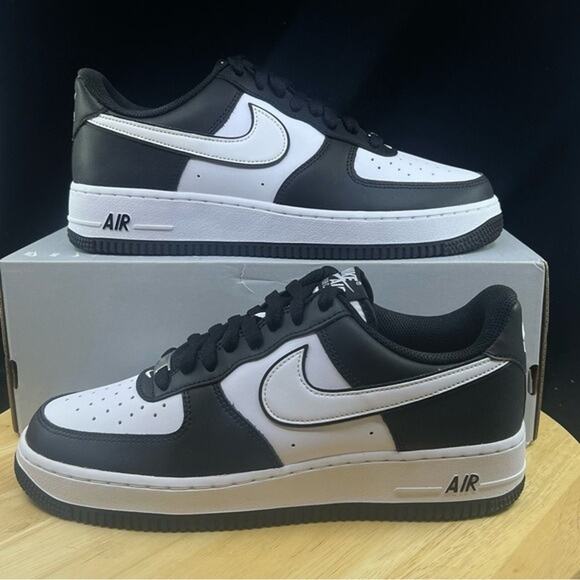 Nike Air Force 1 \'07 Low Panda White Black DV0788-001 sz 11 Men\'s Retro OG